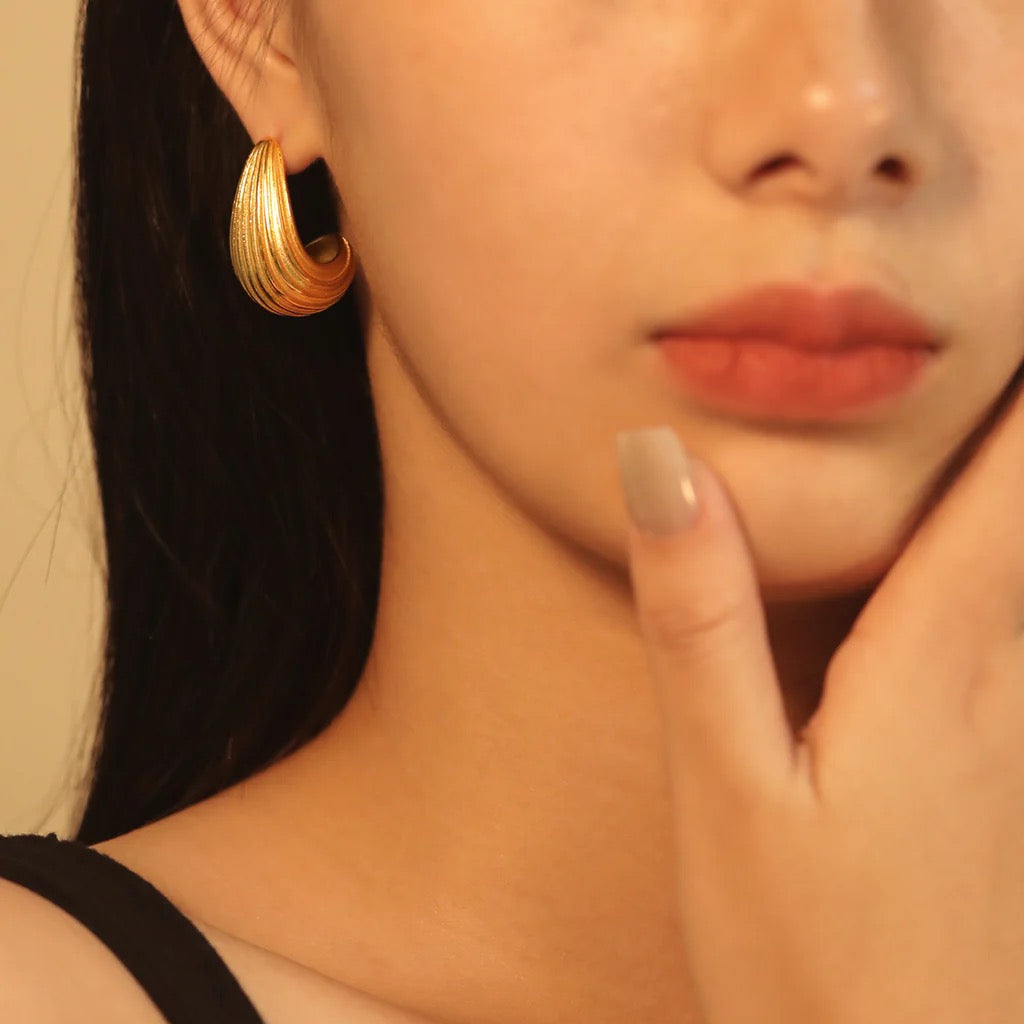 Mia Earrings